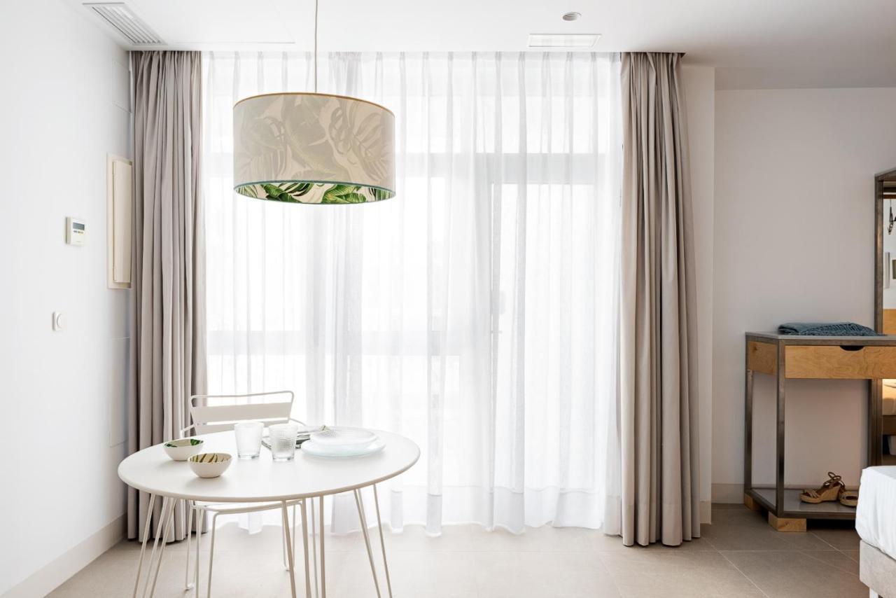 Apartamentos Y Estudios Centricos Conil Home Suite Коніль-де-ла-Фронтера Екстер'єр фото
