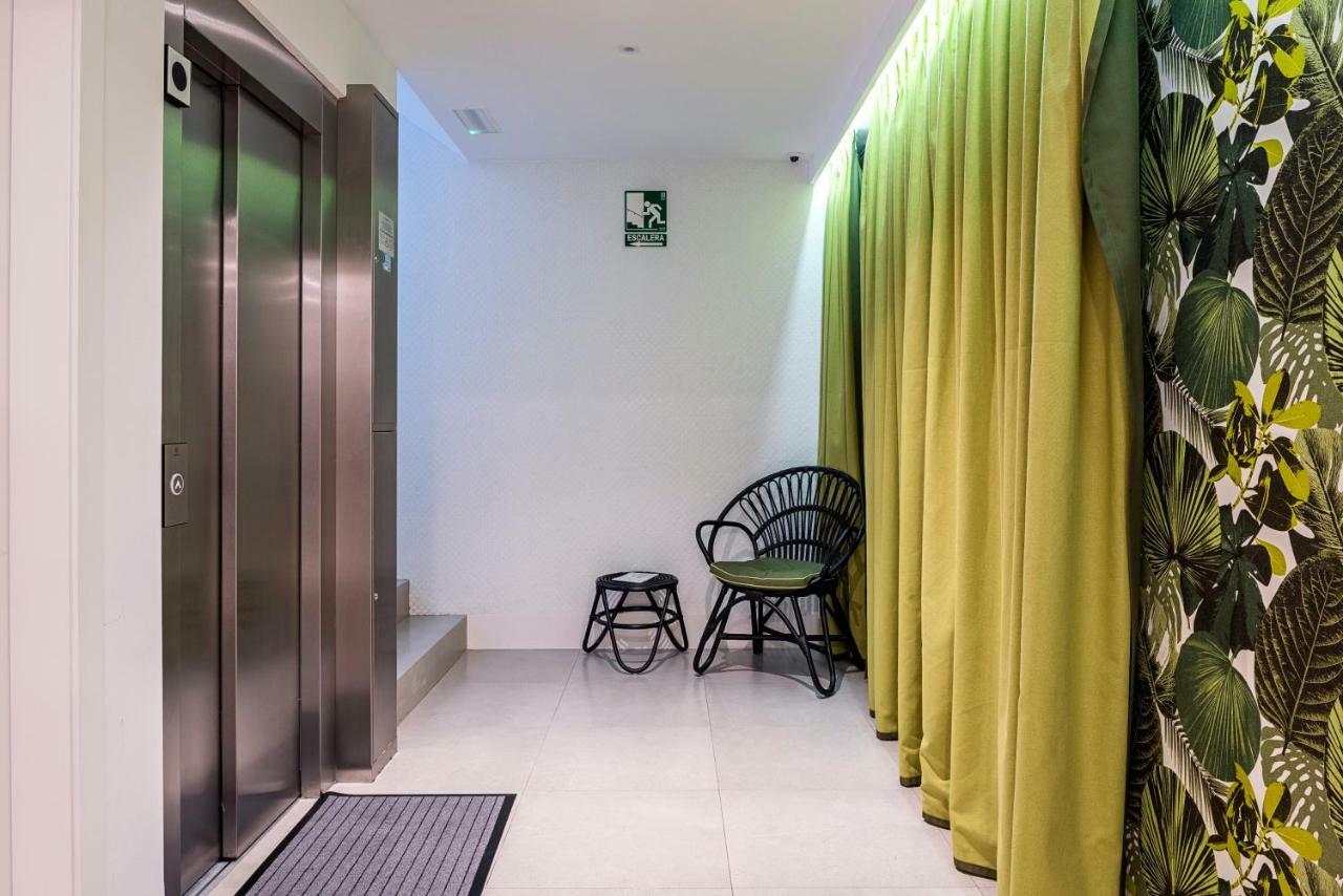 Apartamentos Y Estudios Centricos Conil Home Suite Коніль-де-ла-Фронтера Екстер'єр фото